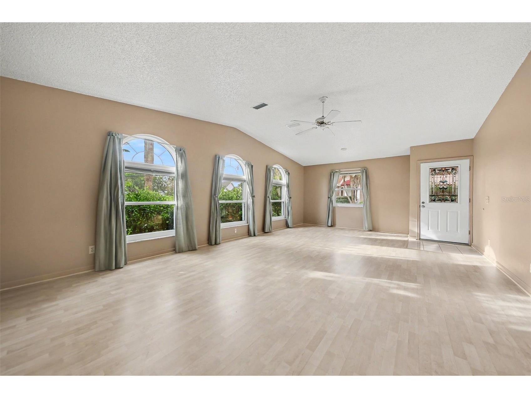 1204 Maria Court Lady Lake FL 32159 O6412427 image7