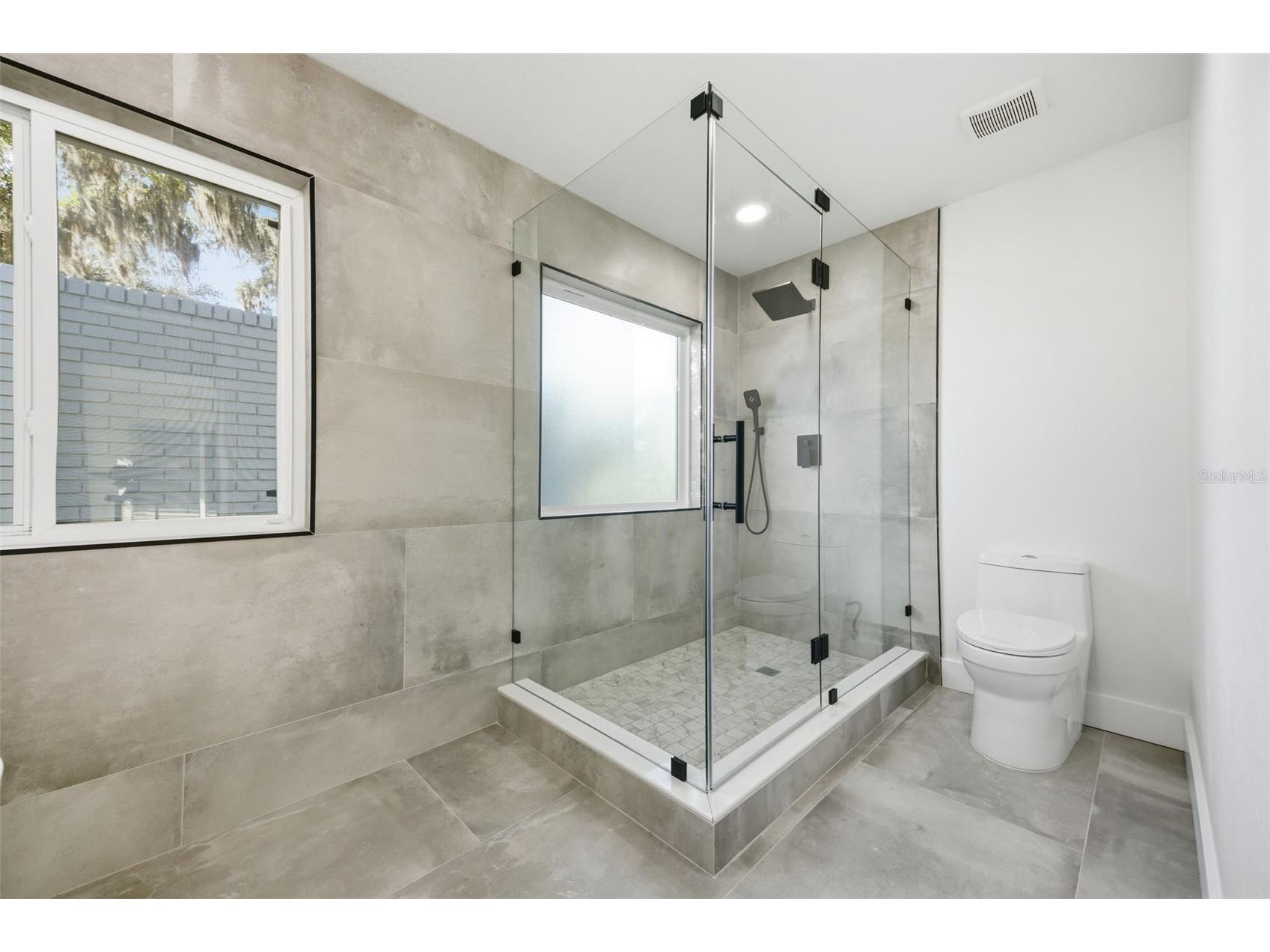1204 Moondale Court Valrico FL 33596 TB8504095 image22