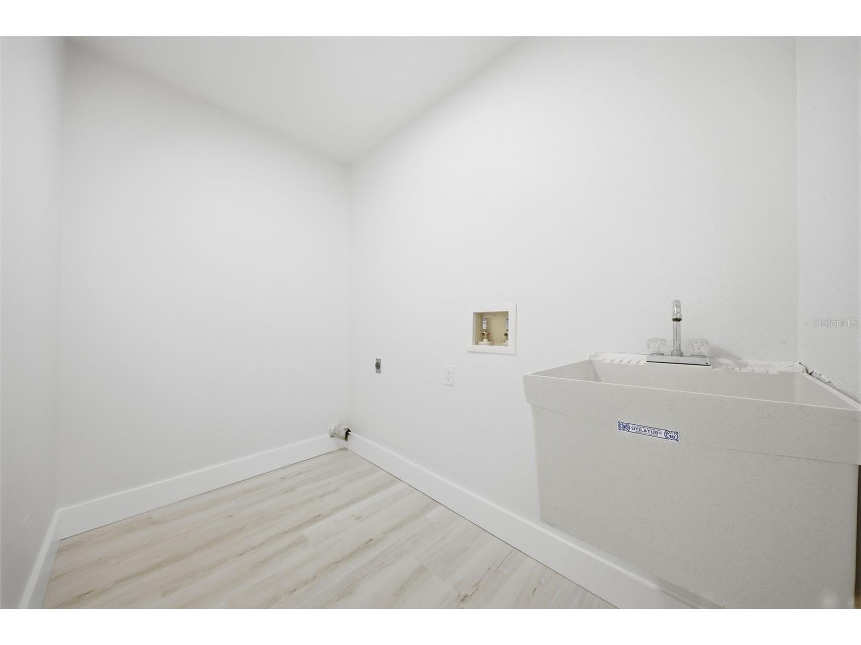 1204 Moondale Court Valrico FL 33596 TB8504095 image35