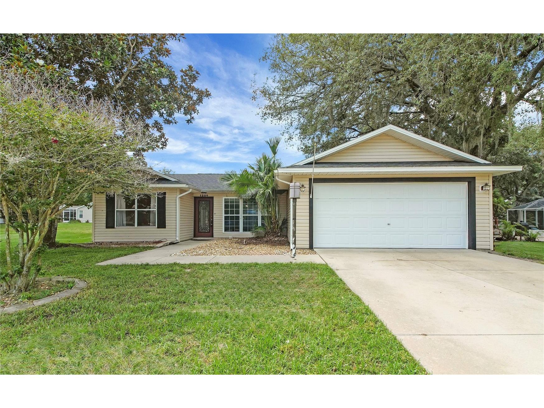 1204 Oak Hammock Lane Lady Lake FL 32159 G5114198 image1