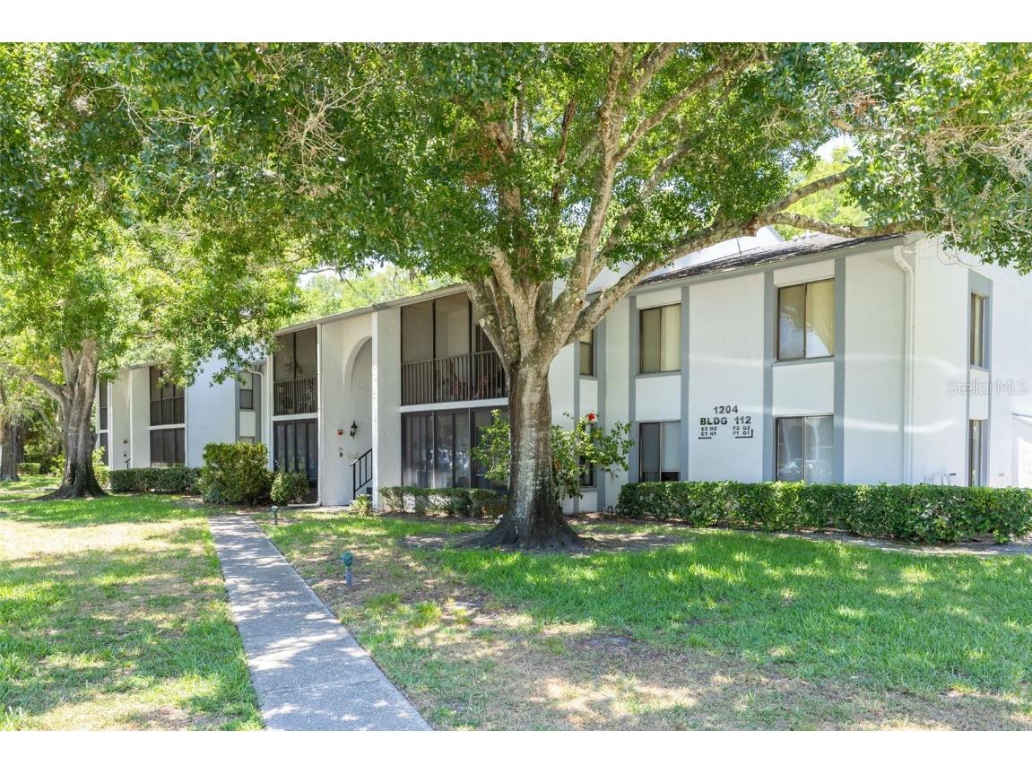 1204 Pine Ridge Circle W #E1 Tarpon Springs FL 34688 U8245797 image1