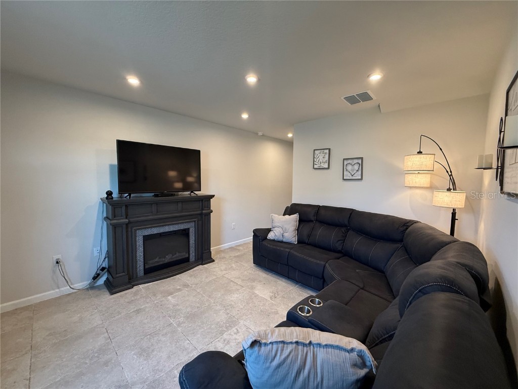 1204 Port Blue Way Lady Lake FL 32159 G5104903 image8