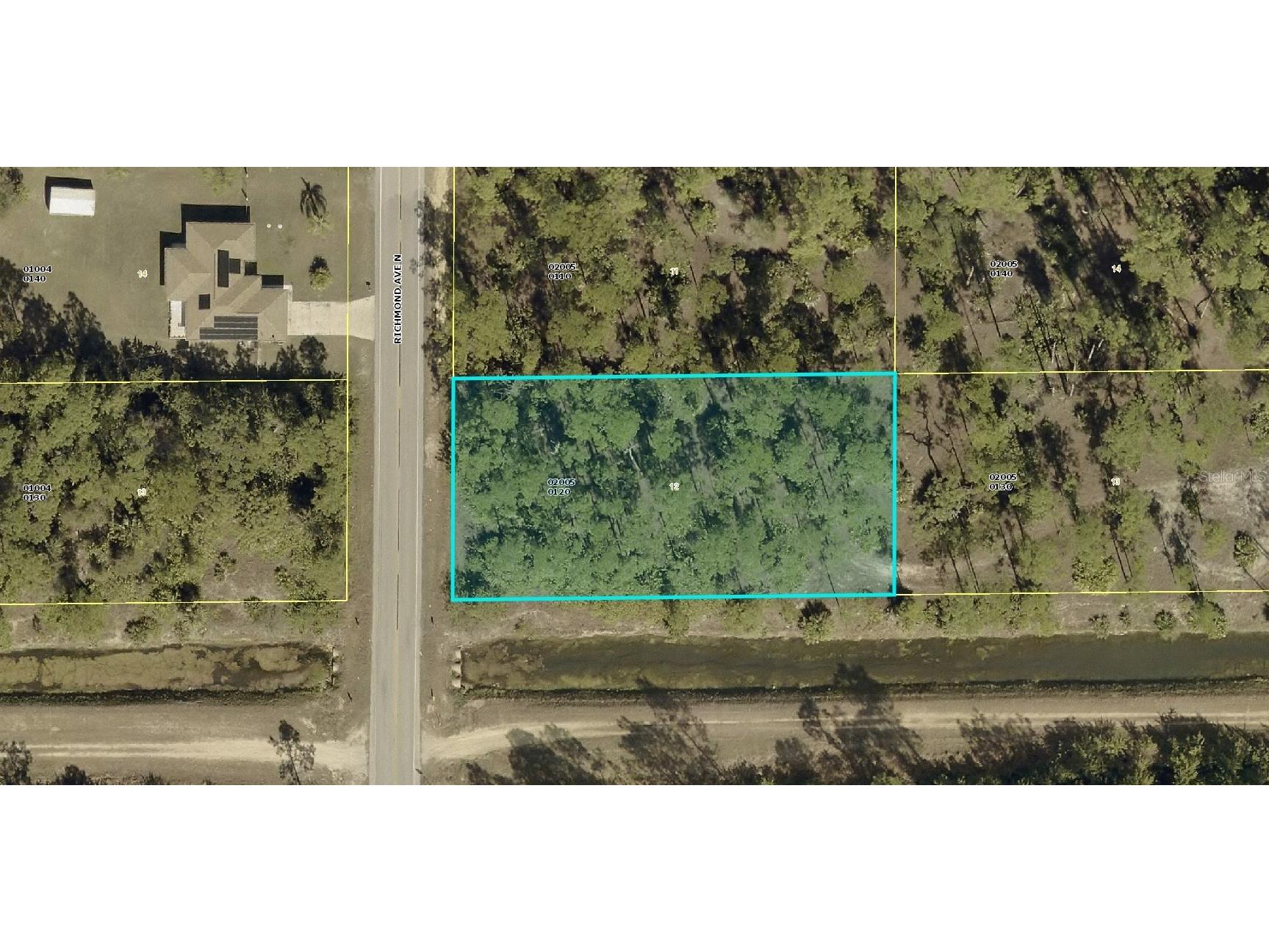 1204 Richmond Avenue N Lehigh Acres FL 33972 A4694157 image1