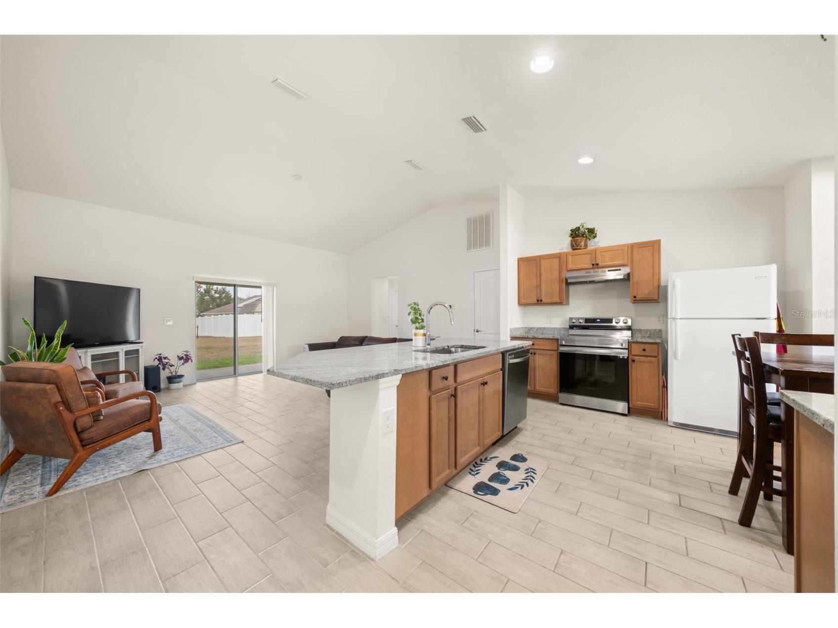 1204 Ridge Drive Avon Park FL 33825 - LAKE BYRD P4938627 image6