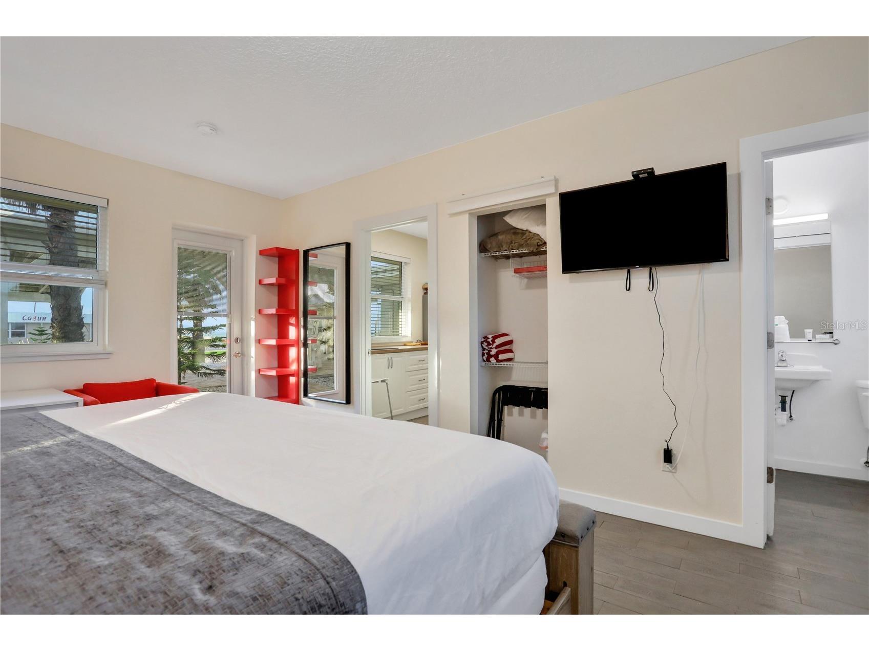 1204 S Ocean Shore Boulevard Flagler Beach FL 32136 - ATLANTIC OCEAN V4948895 image30