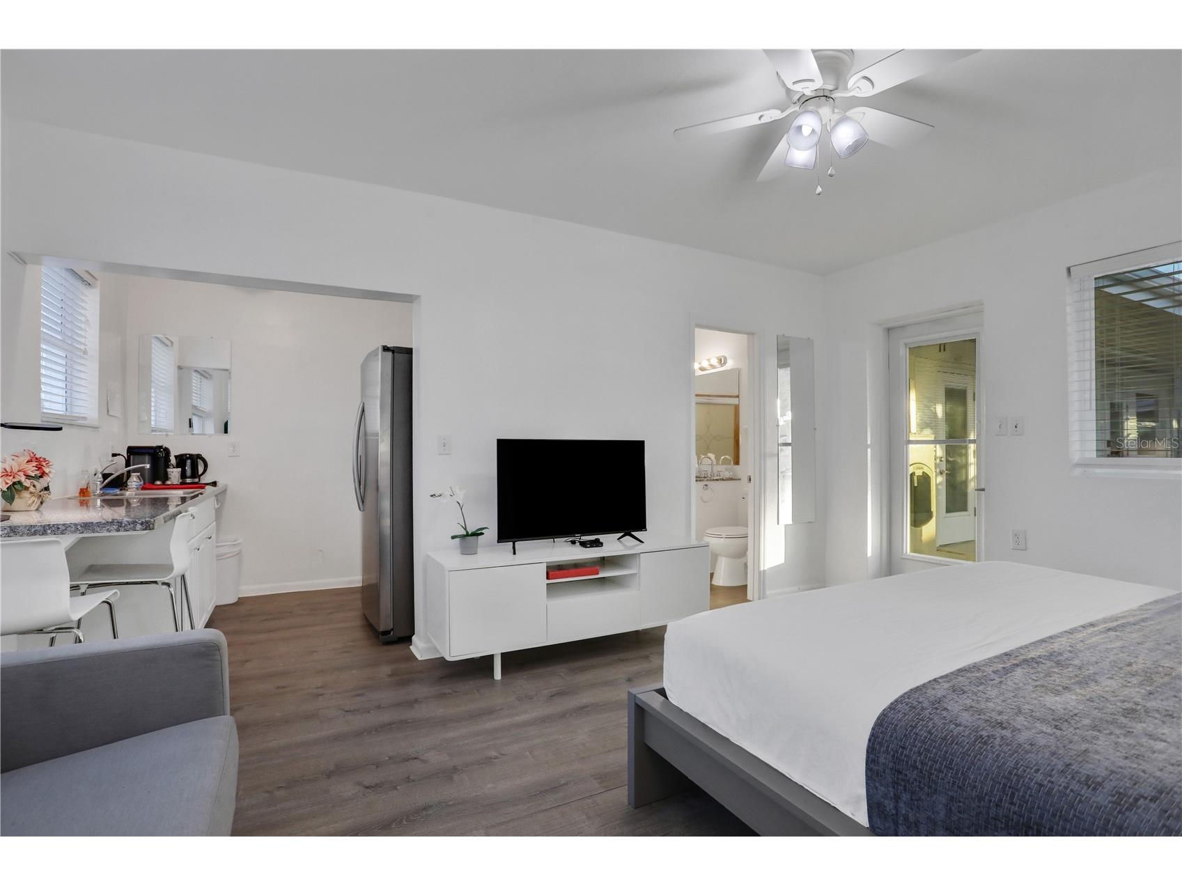 1204 S Ocean Shore Boulevard Flagler Beach FL 32136 - ATLANTIC OCEAN V4948895 image45