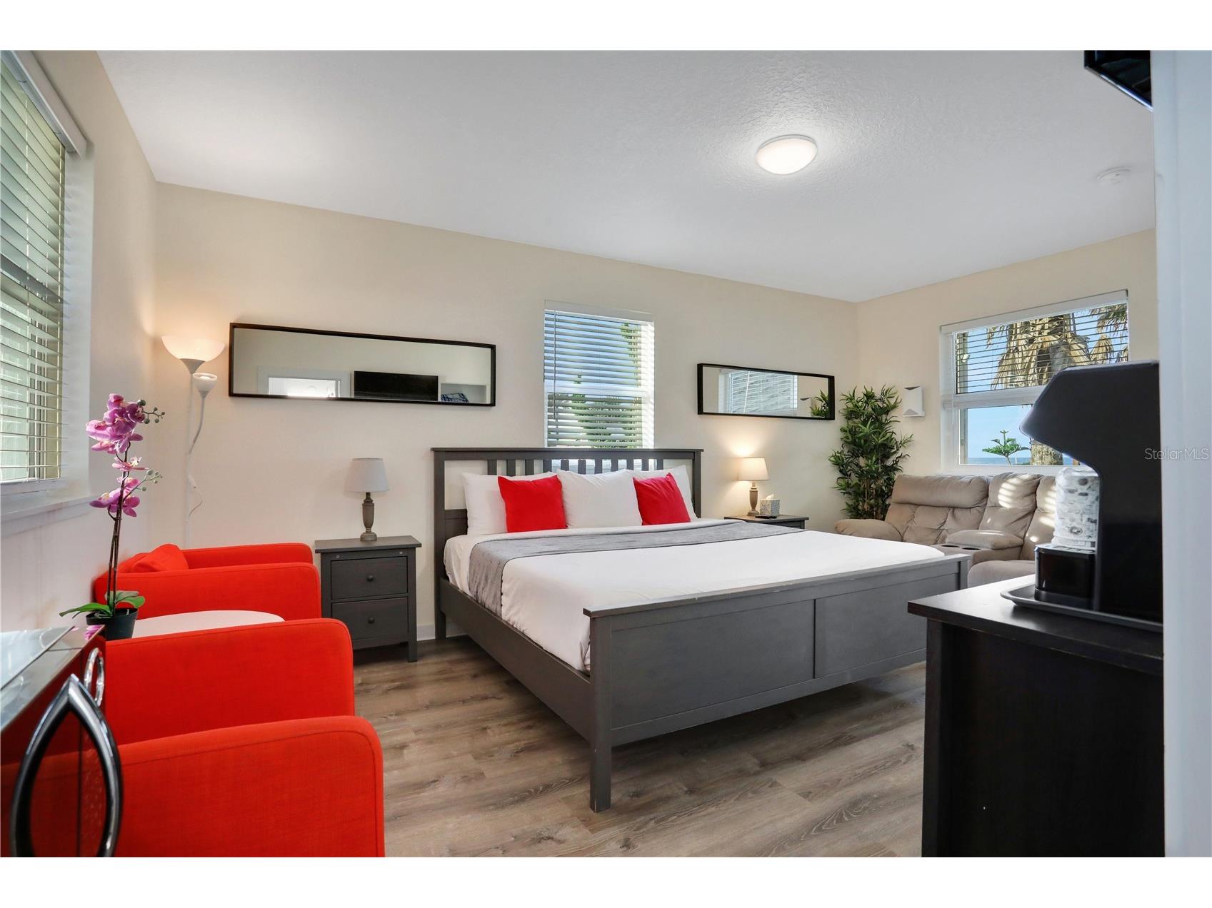1204 S Ocean Shore Boulevard Flagler Beach FL 32136 - ATLANTIC OCEAN V4948895 image8