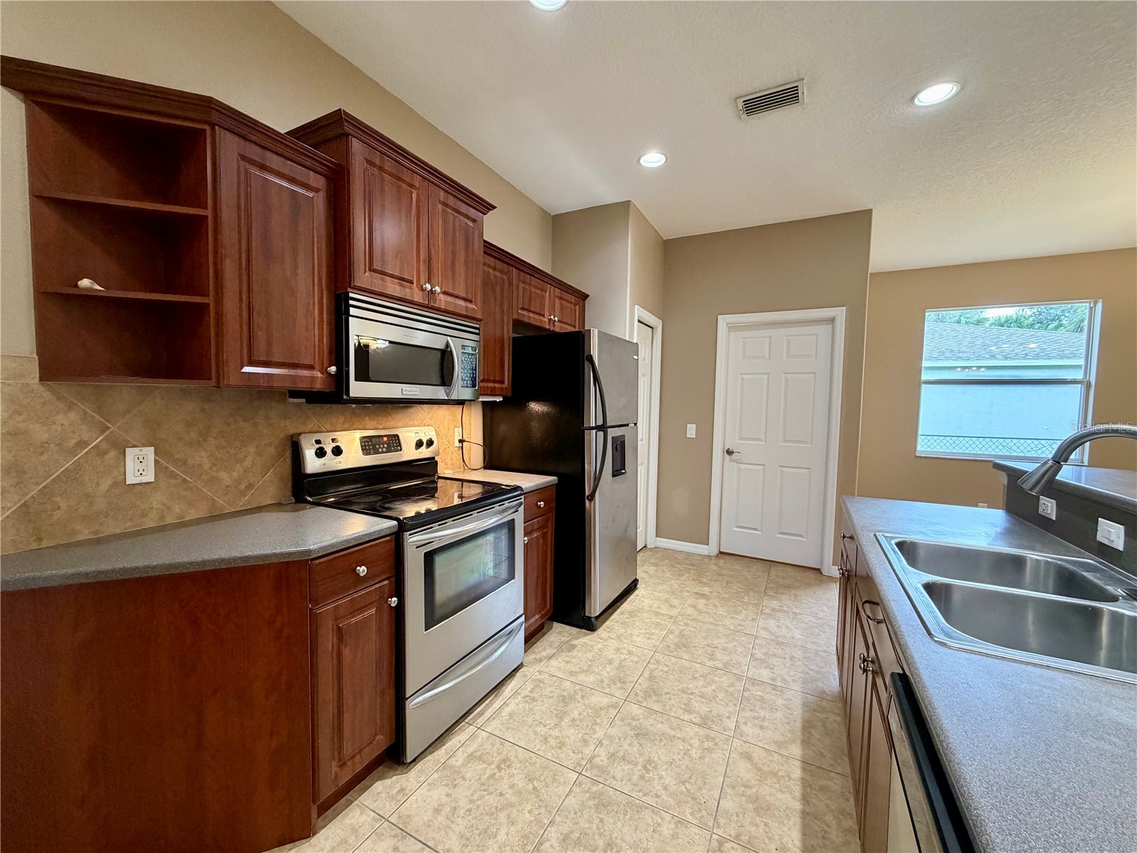 1204 S San Mateo Drive North Port FL 34288 A4695333 image21