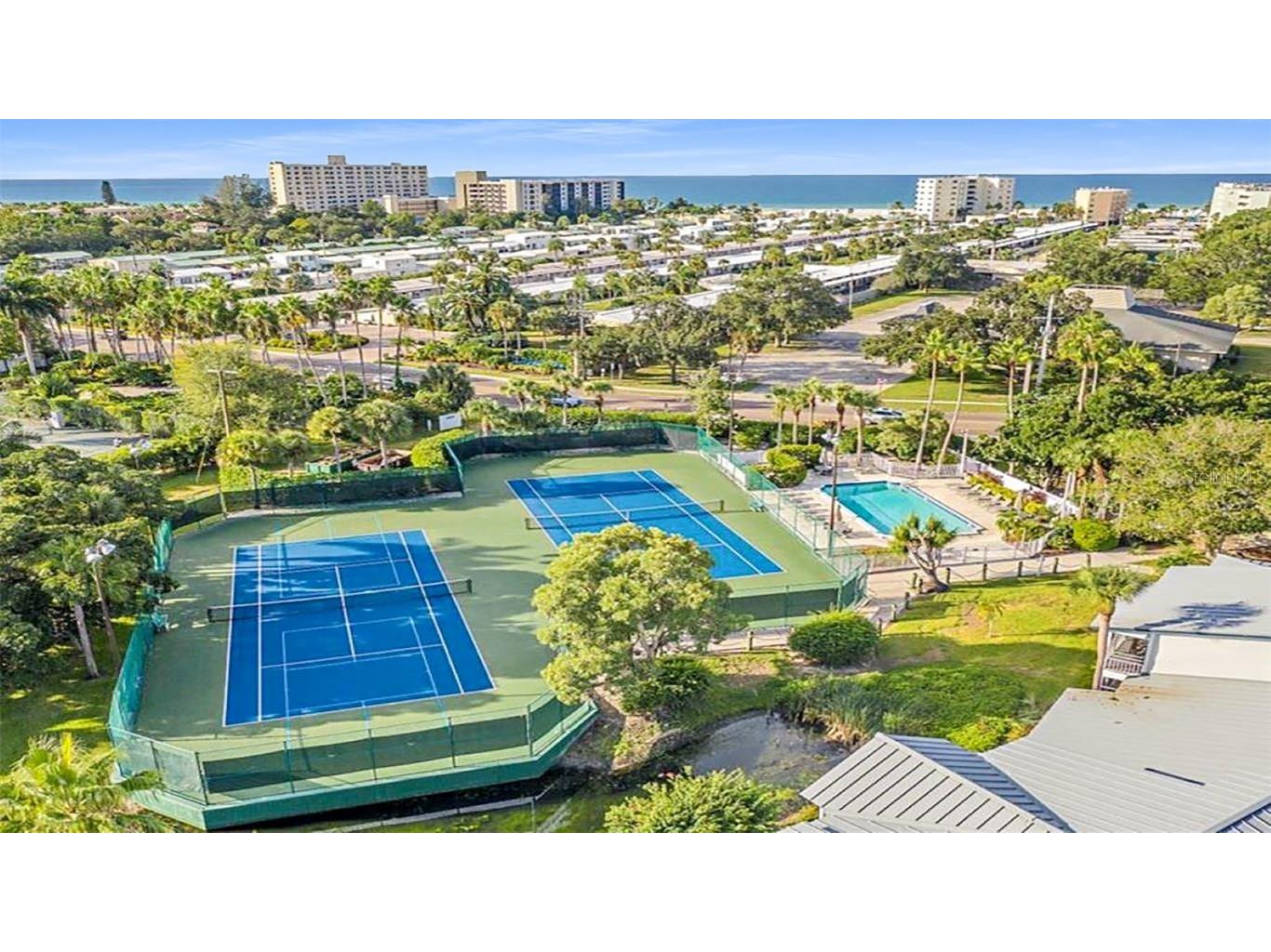 1204 Siesta Bayside Drive #1204-D Sarasota FL 34242 A4589559 image18