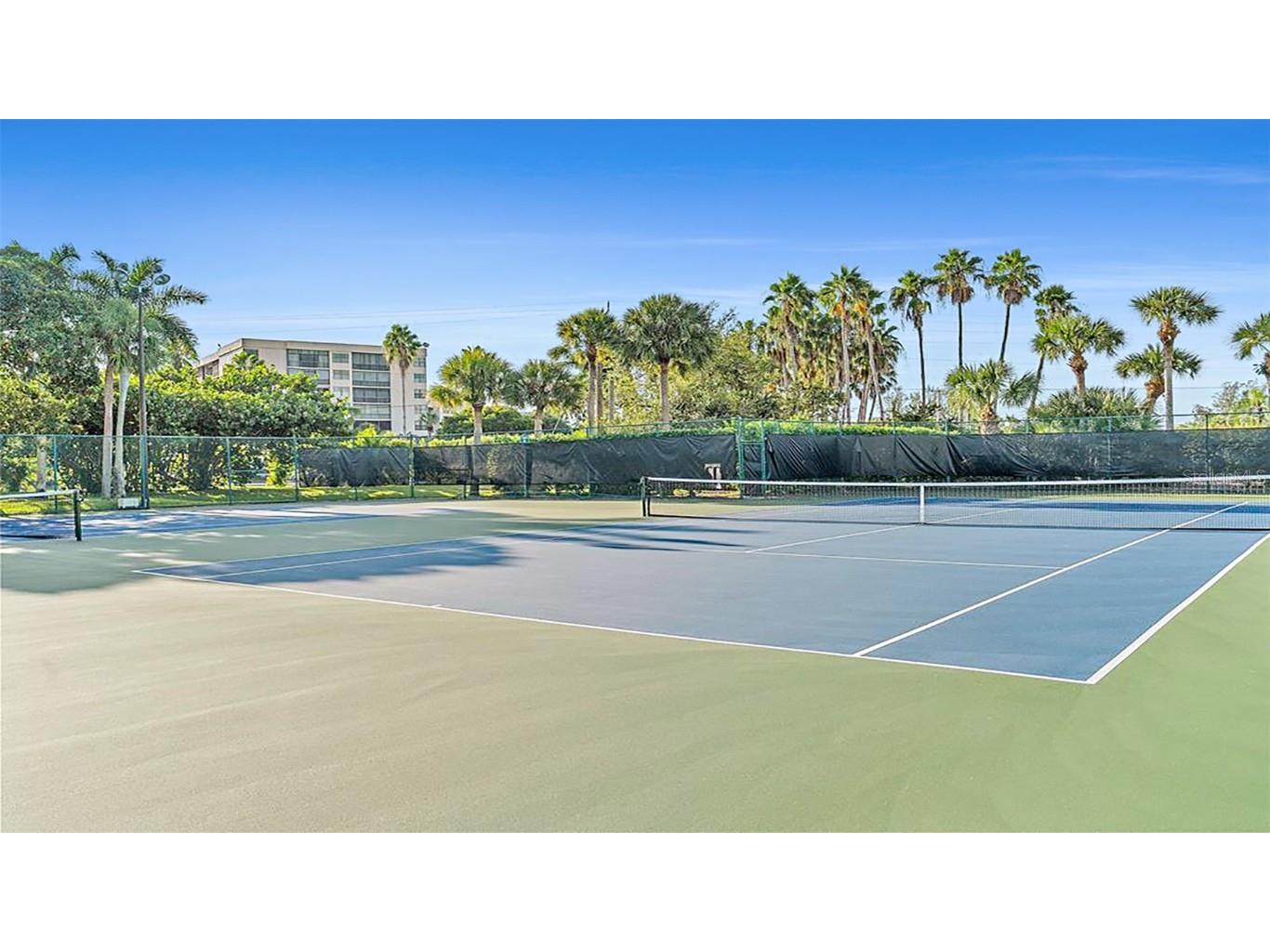 1204 Siesta Bayside Drive #1204-D Sarasota FL 34242 A4589559 image19