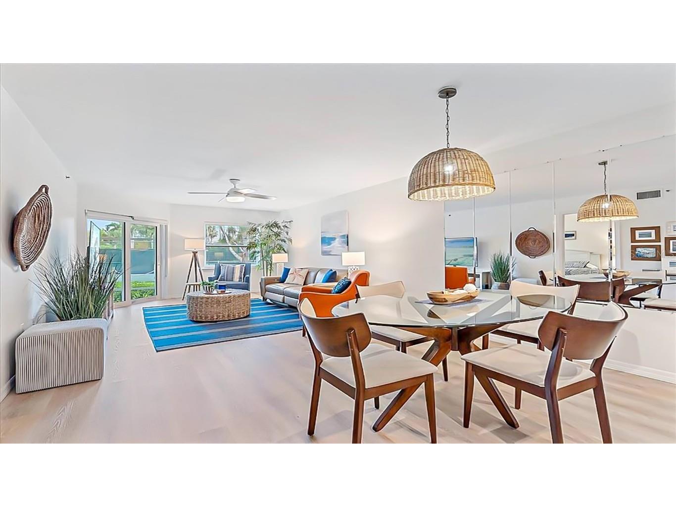 1204 Siesta Bayside Drive #1204-D Sarasota FL 34242 A4589559 image7