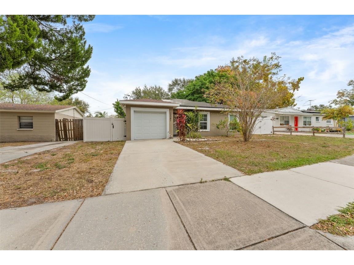 12041 134th Place Largo FL 33778 TB8447088 image1