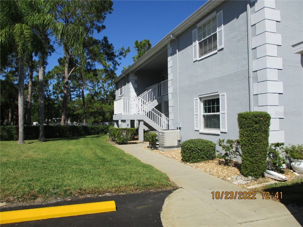 12041 Hoosier Court #204 Hudson FL 34667 W7849947 image1