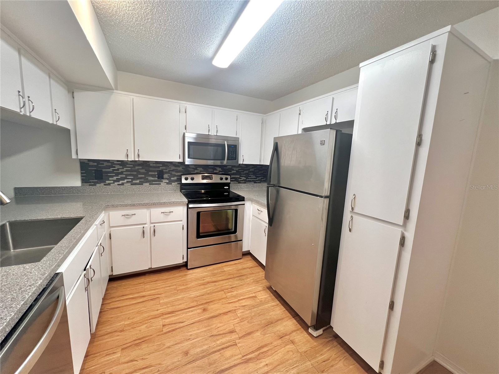 12041 Hoosier Court #204 Hudson FL 34667 TB8494621 image4