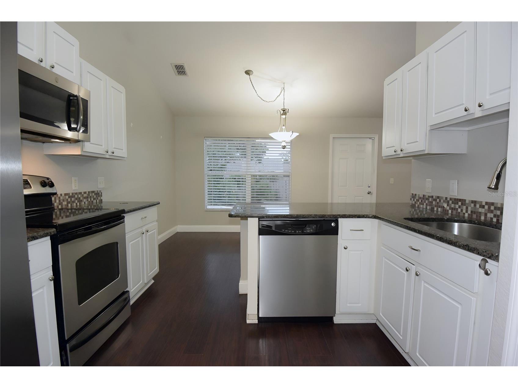 12042 Linden Drive Spring Hill FL 34608 W7885036 image16