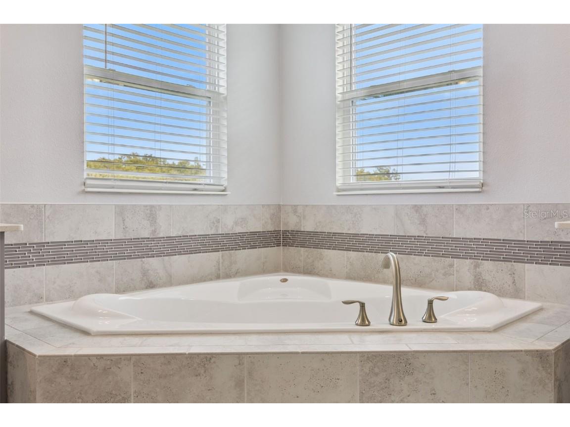 12043 Imaginary Way Orlando FL 32832 O6353201 image38