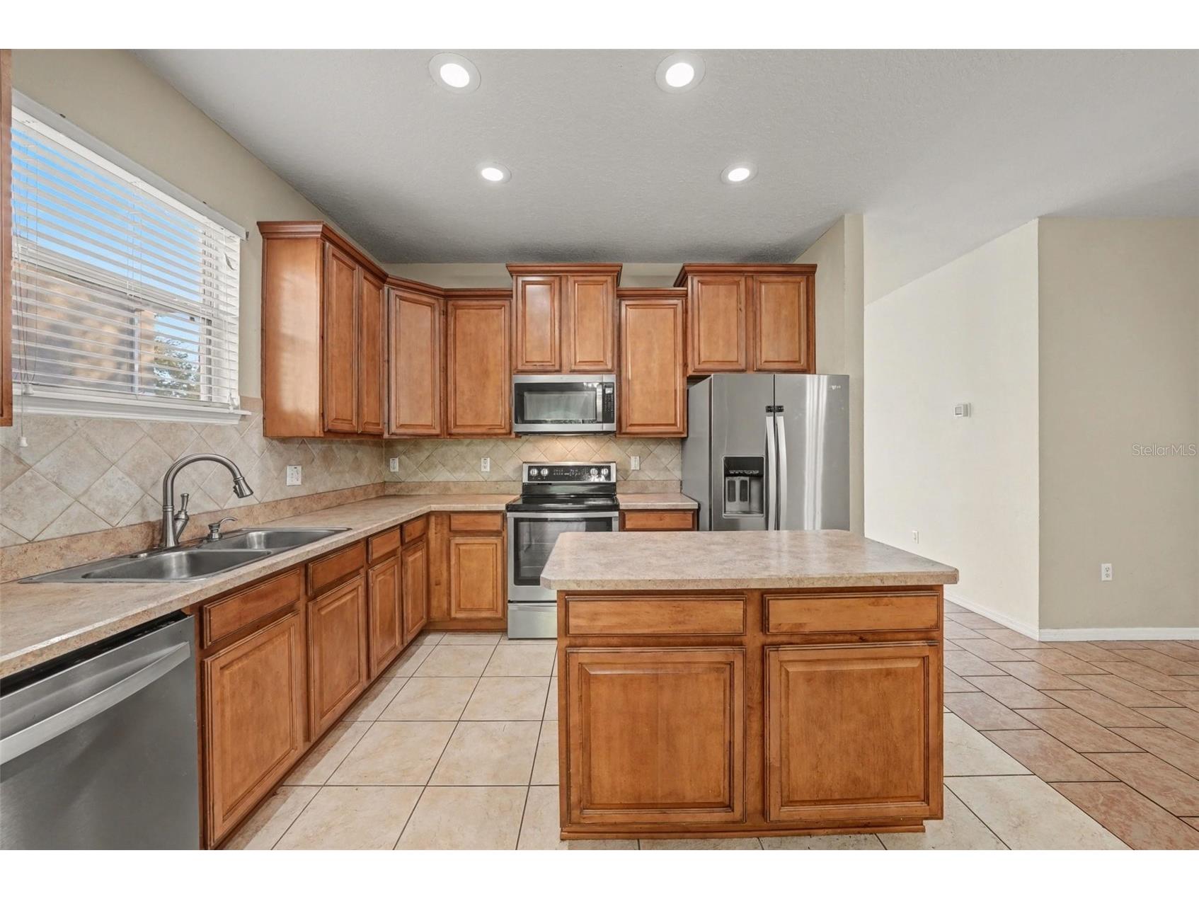 12045 Colony Lakes Boulevard New Port Richey FL 34654 TB8432083 image10