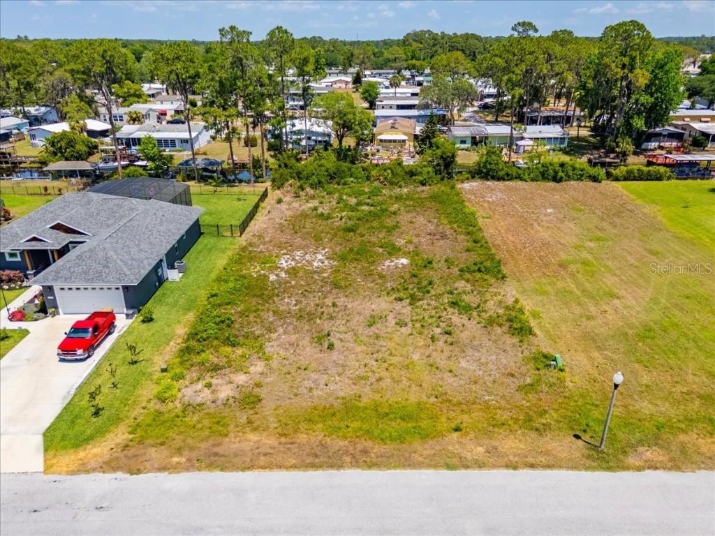 12045 Eagle Point Court Leesburg FL 34788 - LAKE EUSTIS G5095157 image1