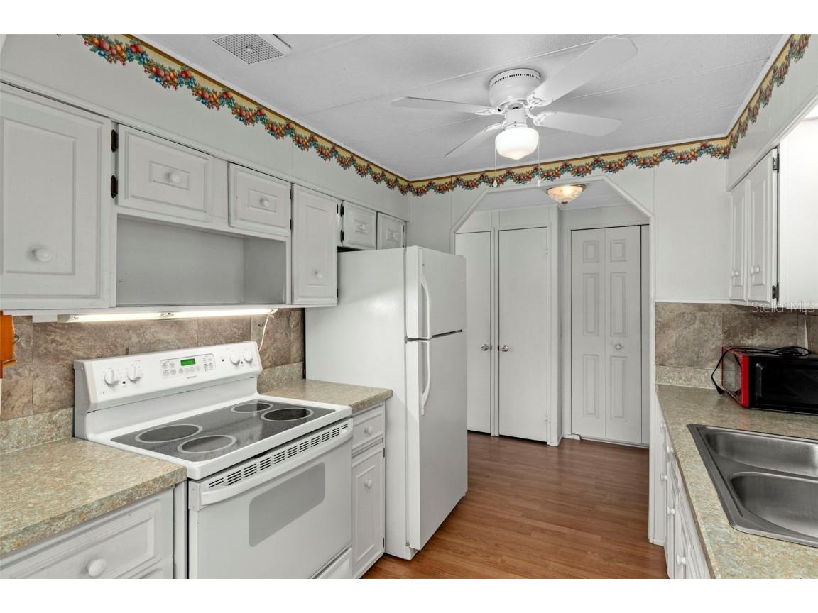 12045 Formosa Street Brooksville FL 34613 W7881567 image24