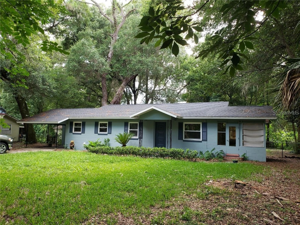 12046 SE 135th Avenue Ocklawaha FL 32179 OM654877 image1