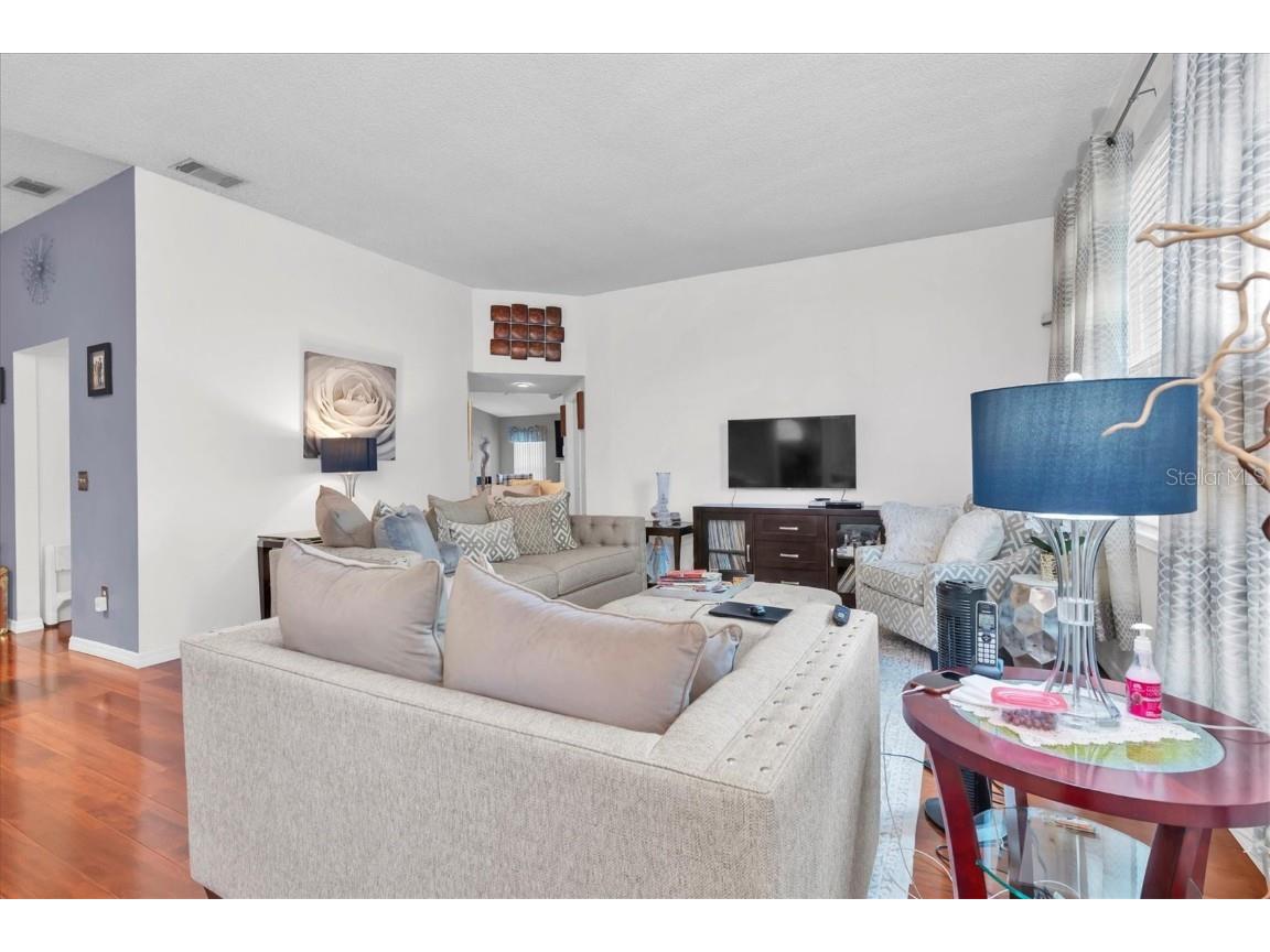 12046 Stone Crossing Circle Tampa FL 33635 TB8425771 image16