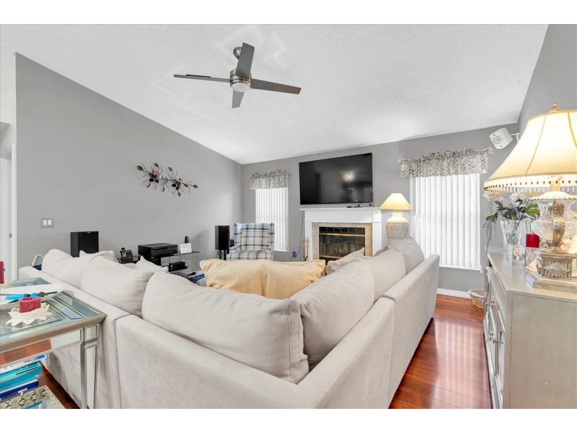 12046 Stone Crossing Circle Tampa FL 33635 TB8425771 image17