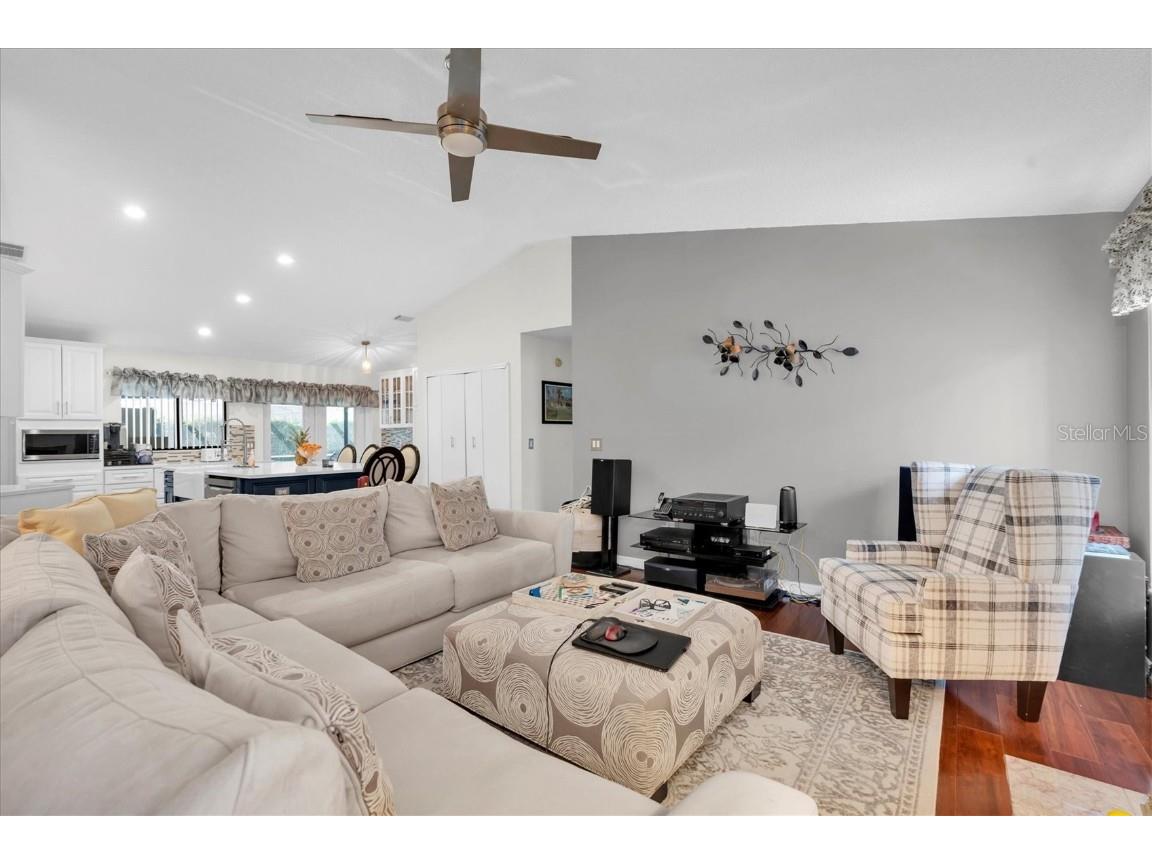 12046 Stone Crossing Circle Tampa FL 33635 TB8425771 image21