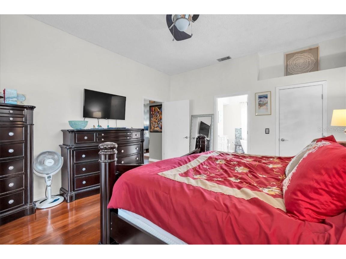 12046 Stone Crossing Circle Tampa FL 33635 TB8425771 image23