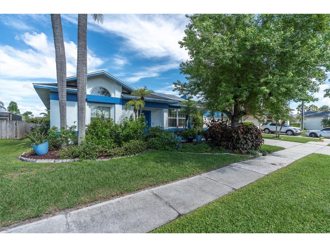 12046 Stone Crossing Circle Tampa FL 33635 TB8425771 image6