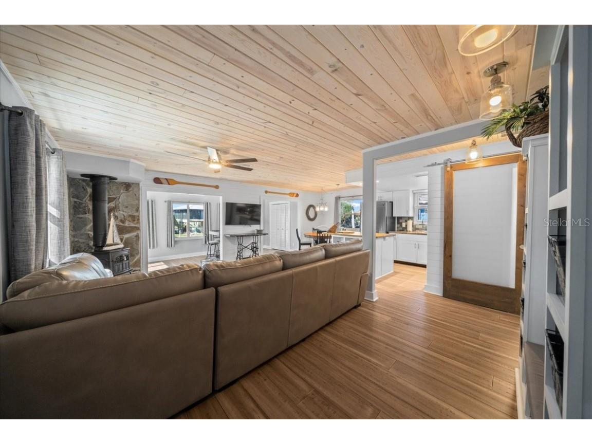 12046 W Gulf Breeze Court Crystal River FL 34429 TB8402879 image14