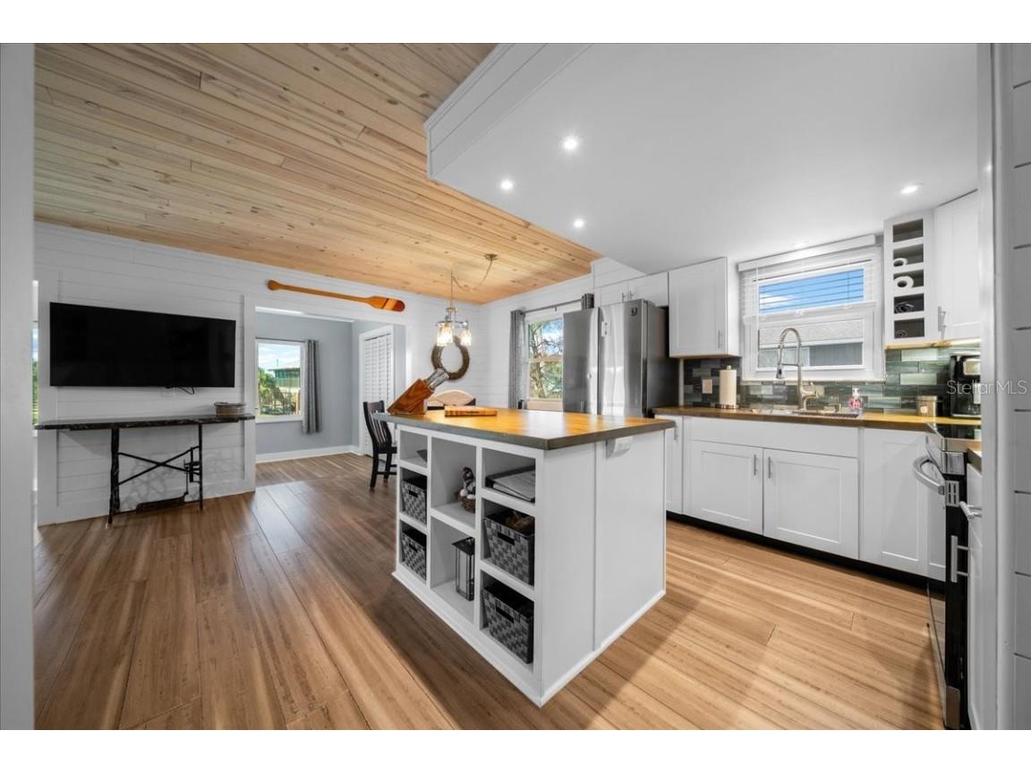 12046 W Gulf Breeze Court Crystal River FL 34429 TB8402879 image21