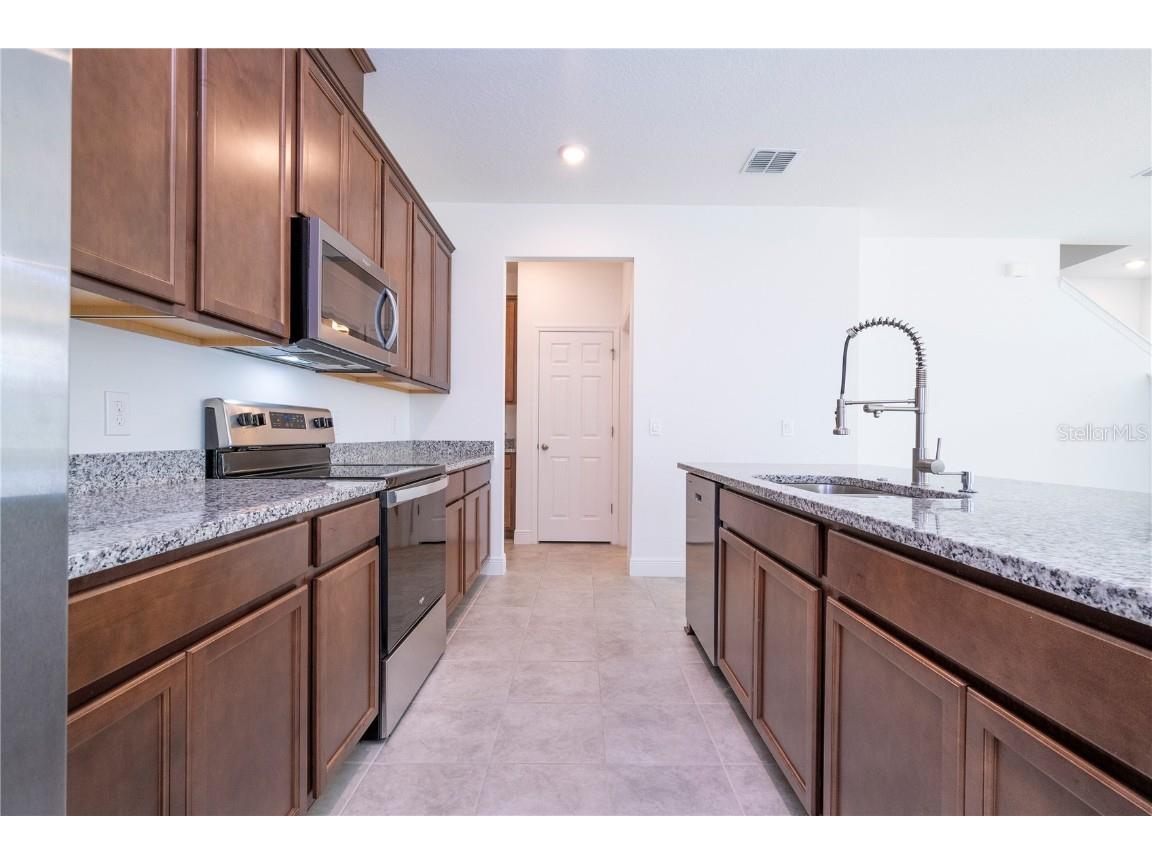 12049 Bracco Street Winter Garden FL 34787 O6341727 image9