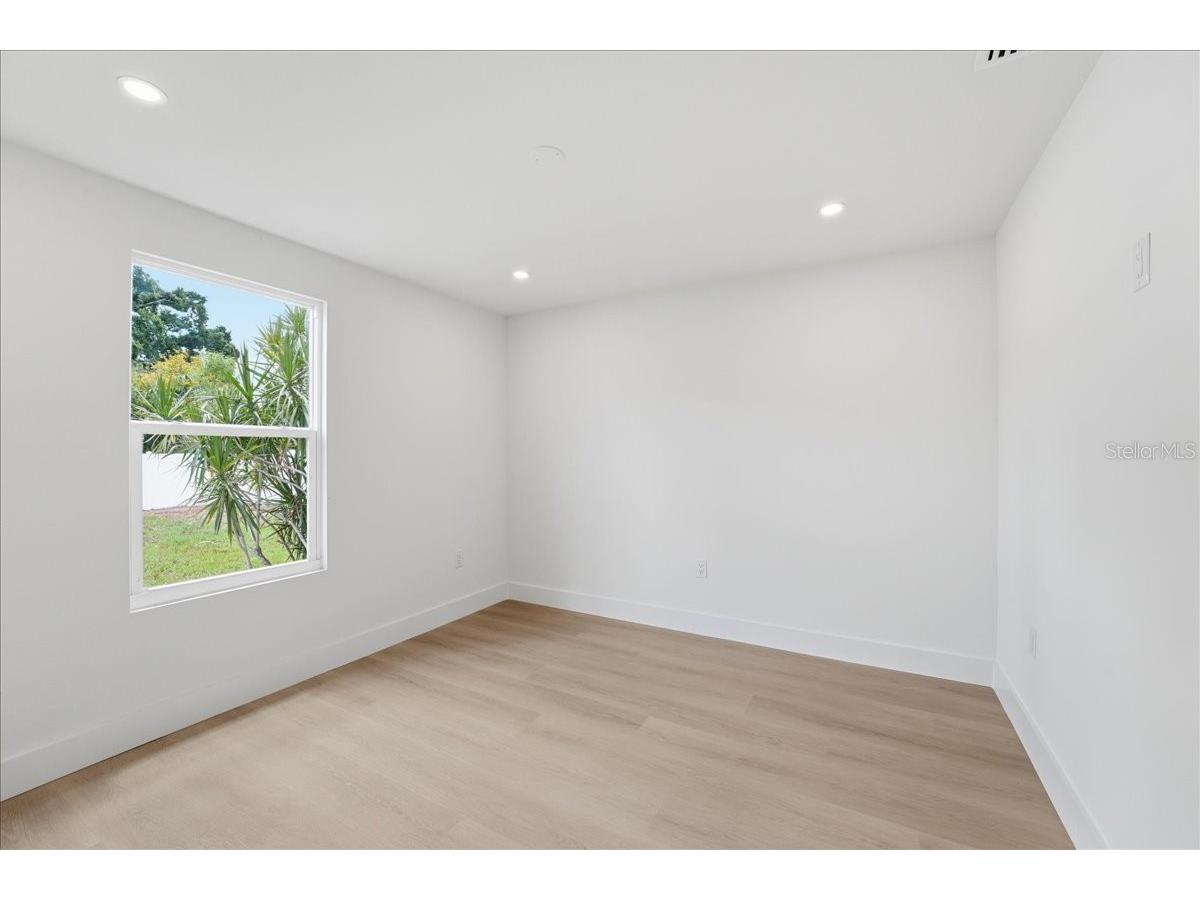1205 40th Street W Bradenton FL 34205 A4693565 image23