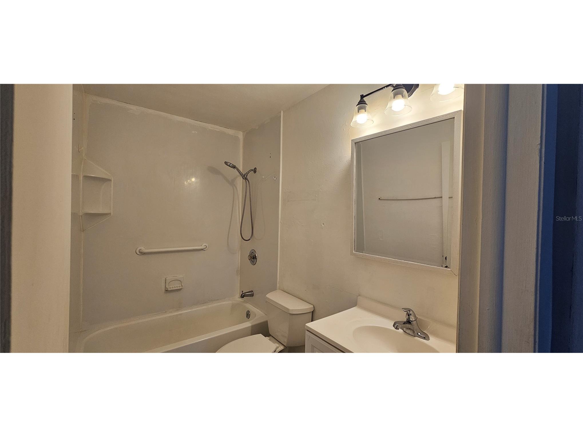 1205 Academy Boulevard #B Cape Coral FL 33990 C7528018 image11