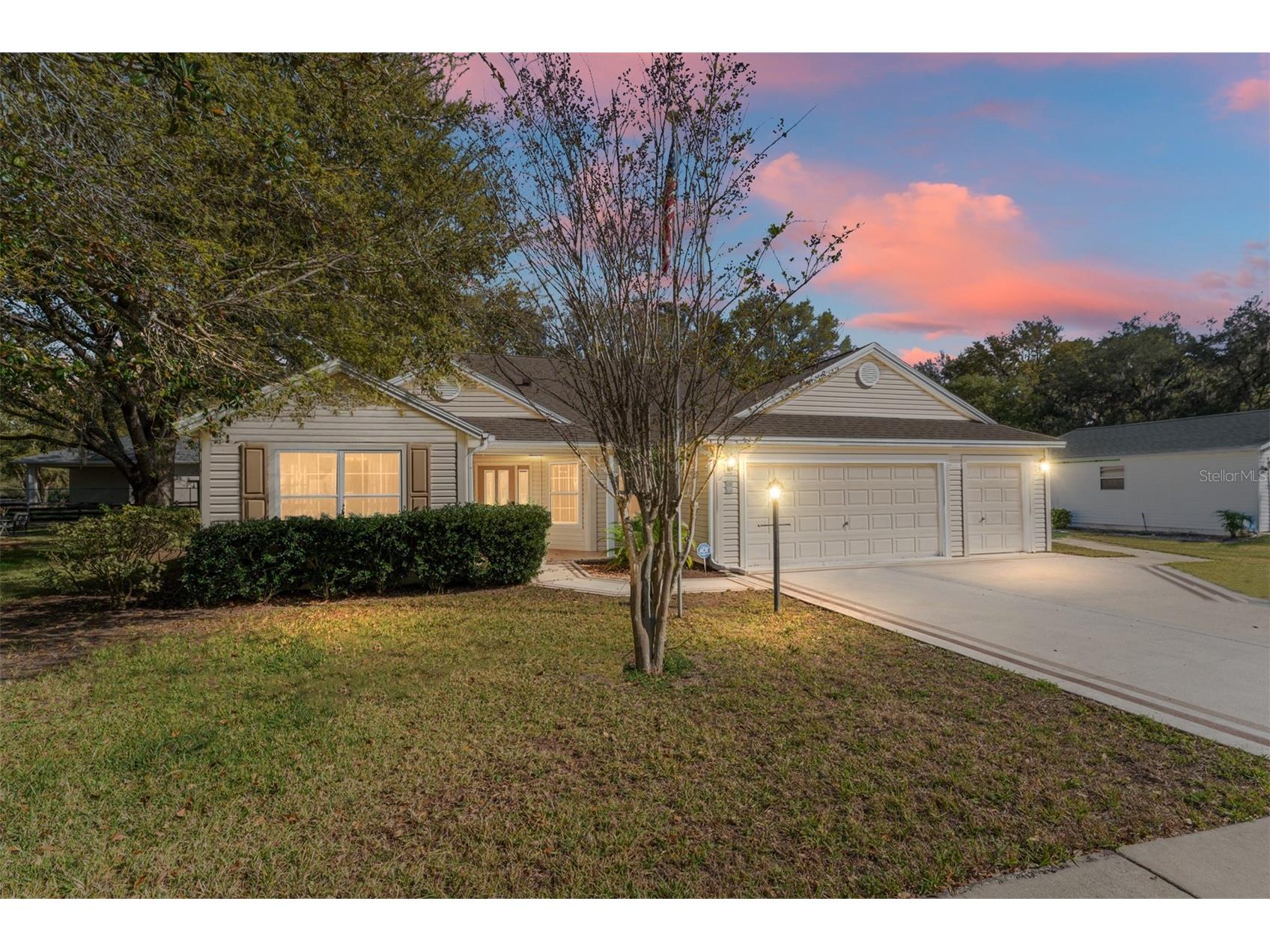 1205 Bower Lane Lady Lake FL 32159 OM722502 image1
