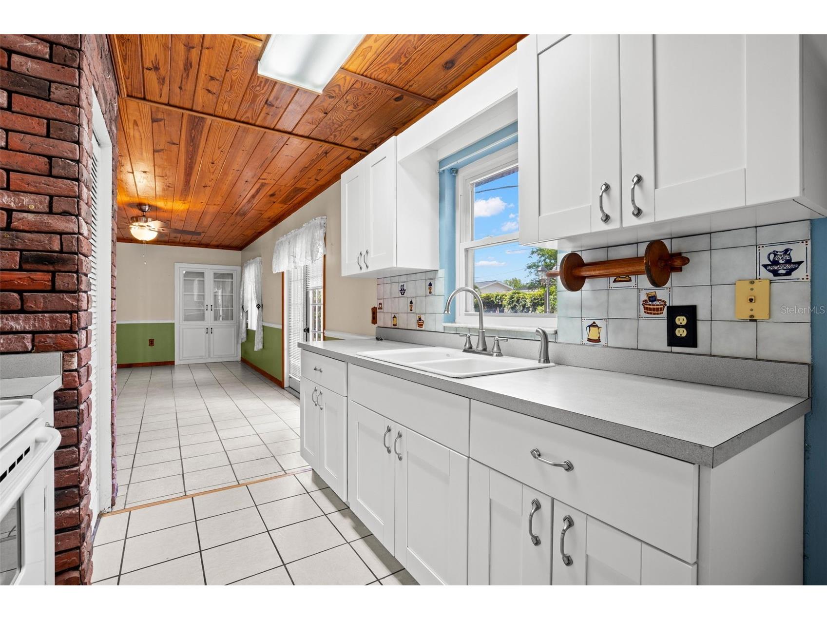 1205 Branda Vista Drive Brandon FL 33510 TB8512736 image19