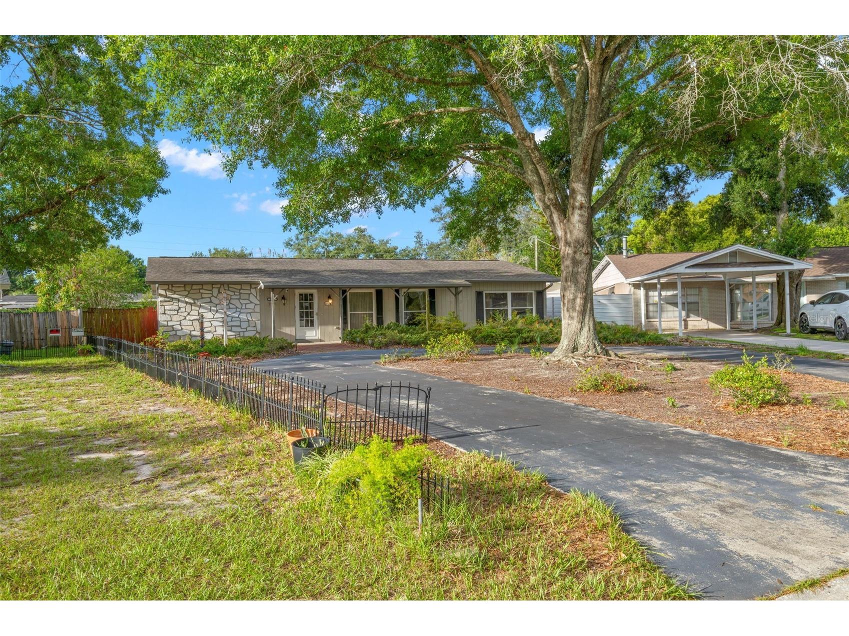 1205 Branda Vista Drive Brandon FL 33510 TB8512736 image3