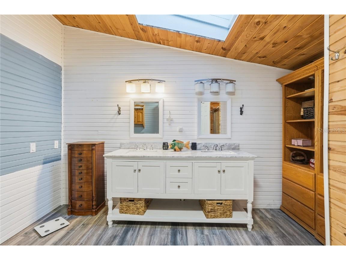 1205 Calvary Road Holiday FL 34691 TB8455069 image18