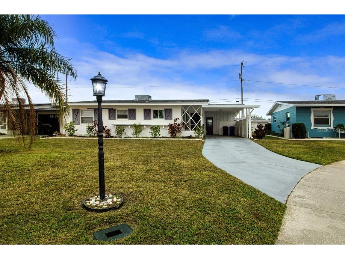 1205 Chevy Chase Drive Sun City Center FL 33573 TB8337755 image1