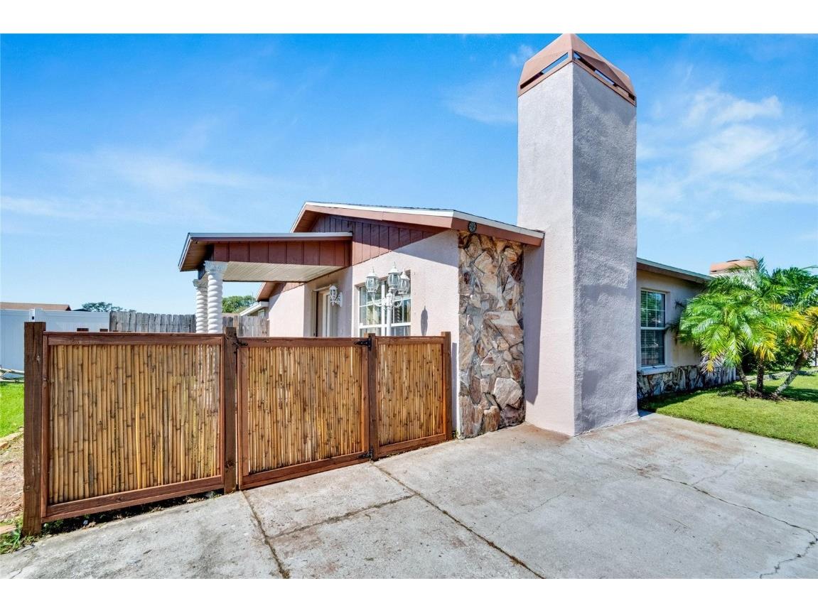 1205 Coolmont Drive Brandon FL 33511 TB8311695 image1