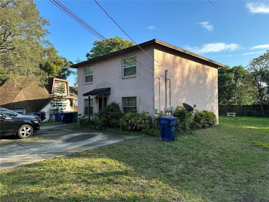 1205 E Chilkoot Avenue Tampa FL 33612 A4595643 image1