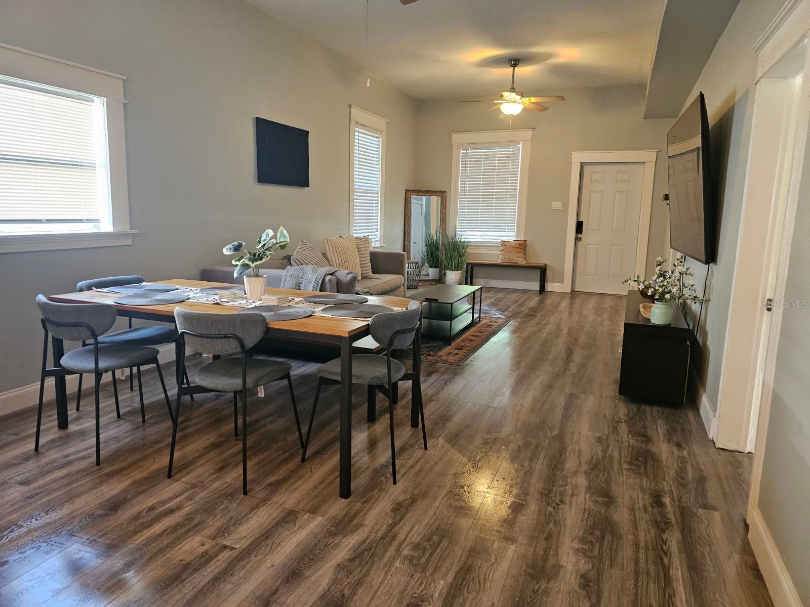 1205 E Columbus Drive Tampa FL 33605 TB8415517 image7