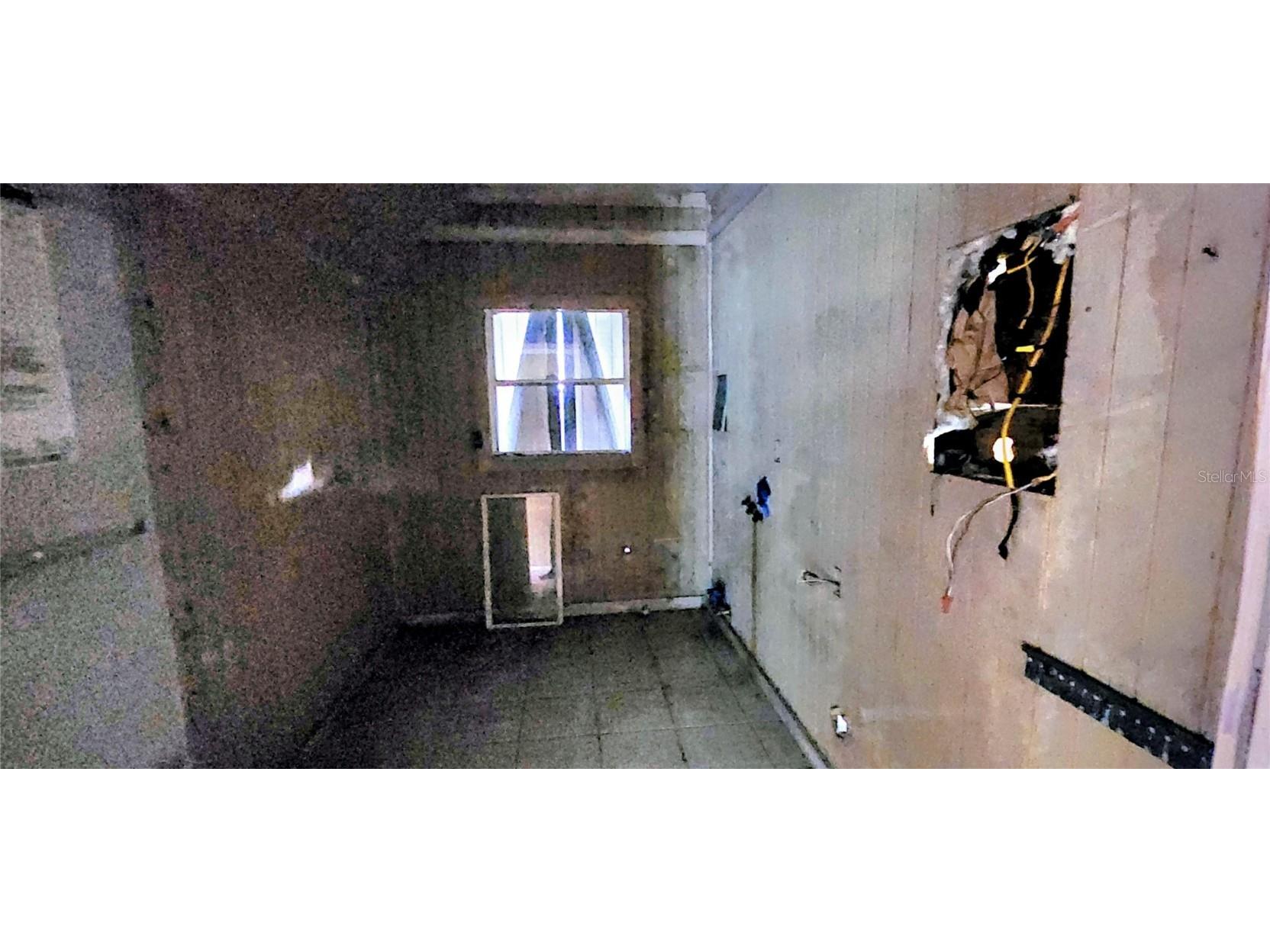 1205 E Knights Griffin Road Plant City FL 33565 L4956525 image35