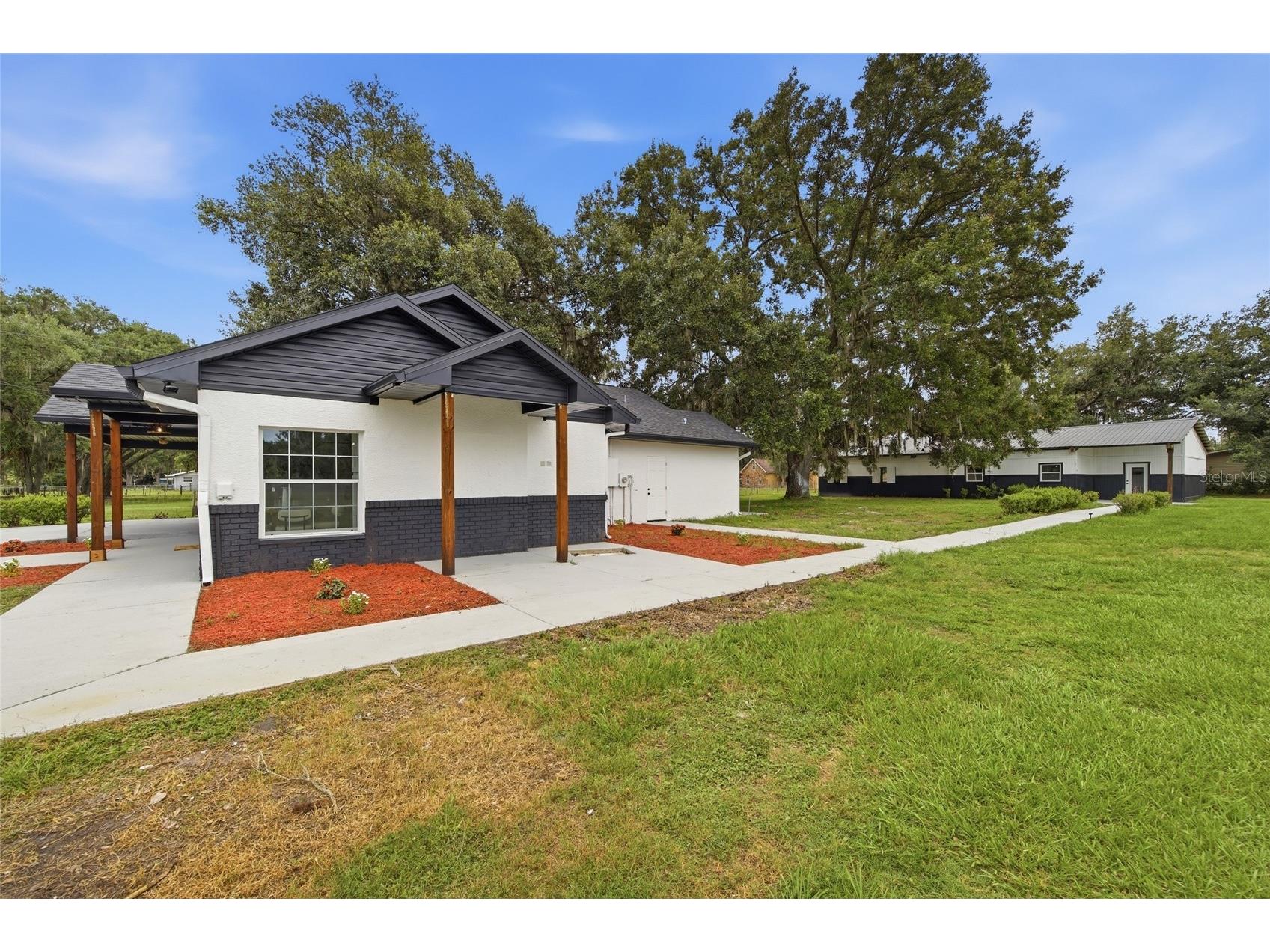 1205 E Knights Griffin Road Plant City FL 33565 TB8518134 image4