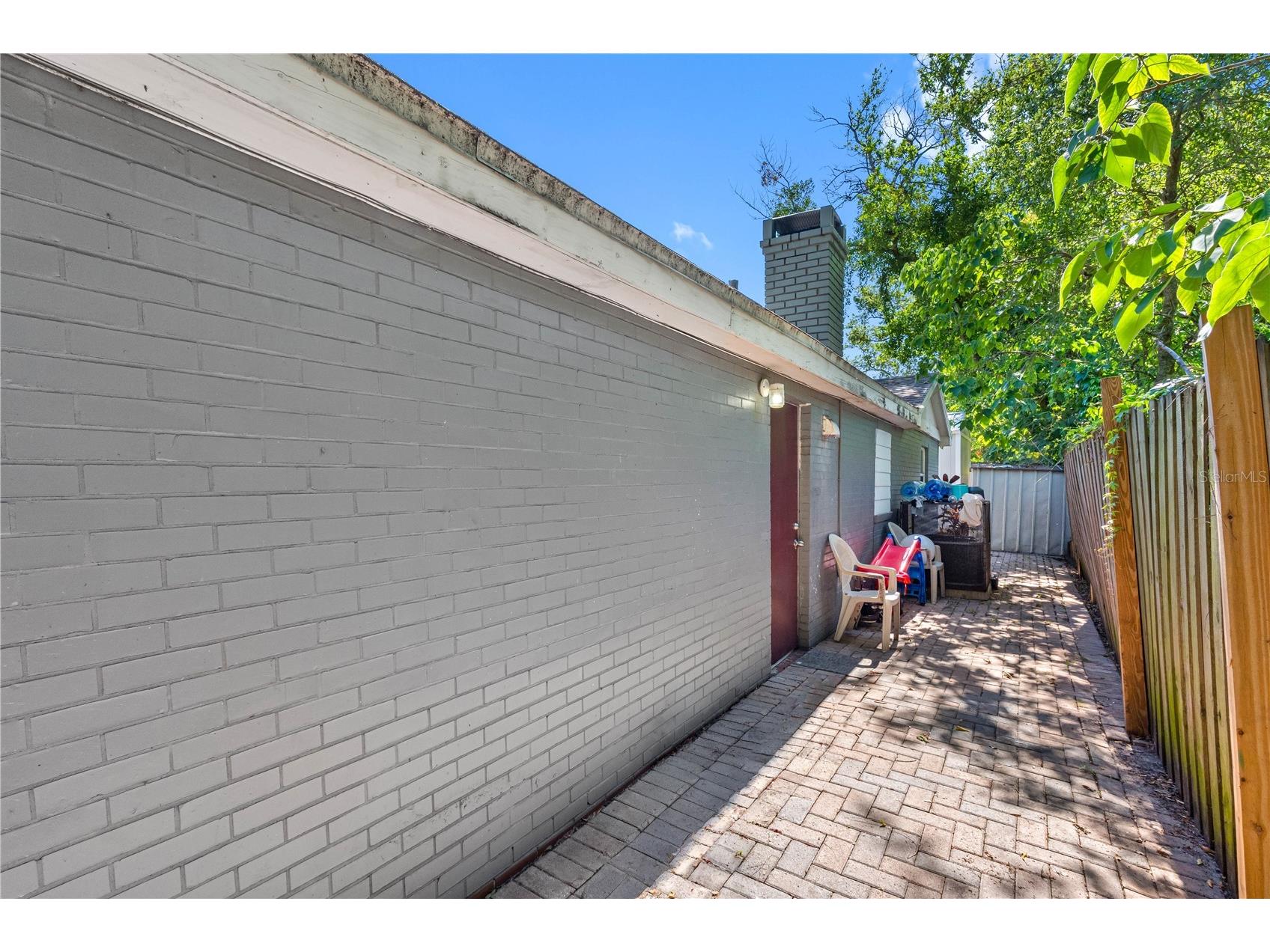 1205 E Seneca Avenue Tampa FL 33612 TB8528935 image5
