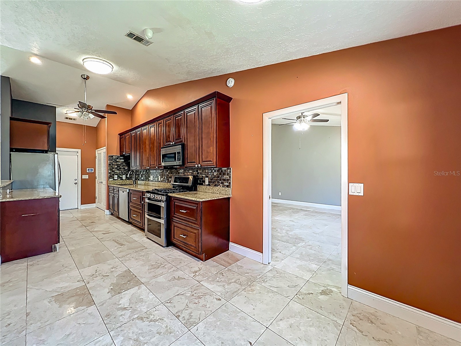 1205 Forest Circle Altamonte Springs FL 32714 O6387487 image13