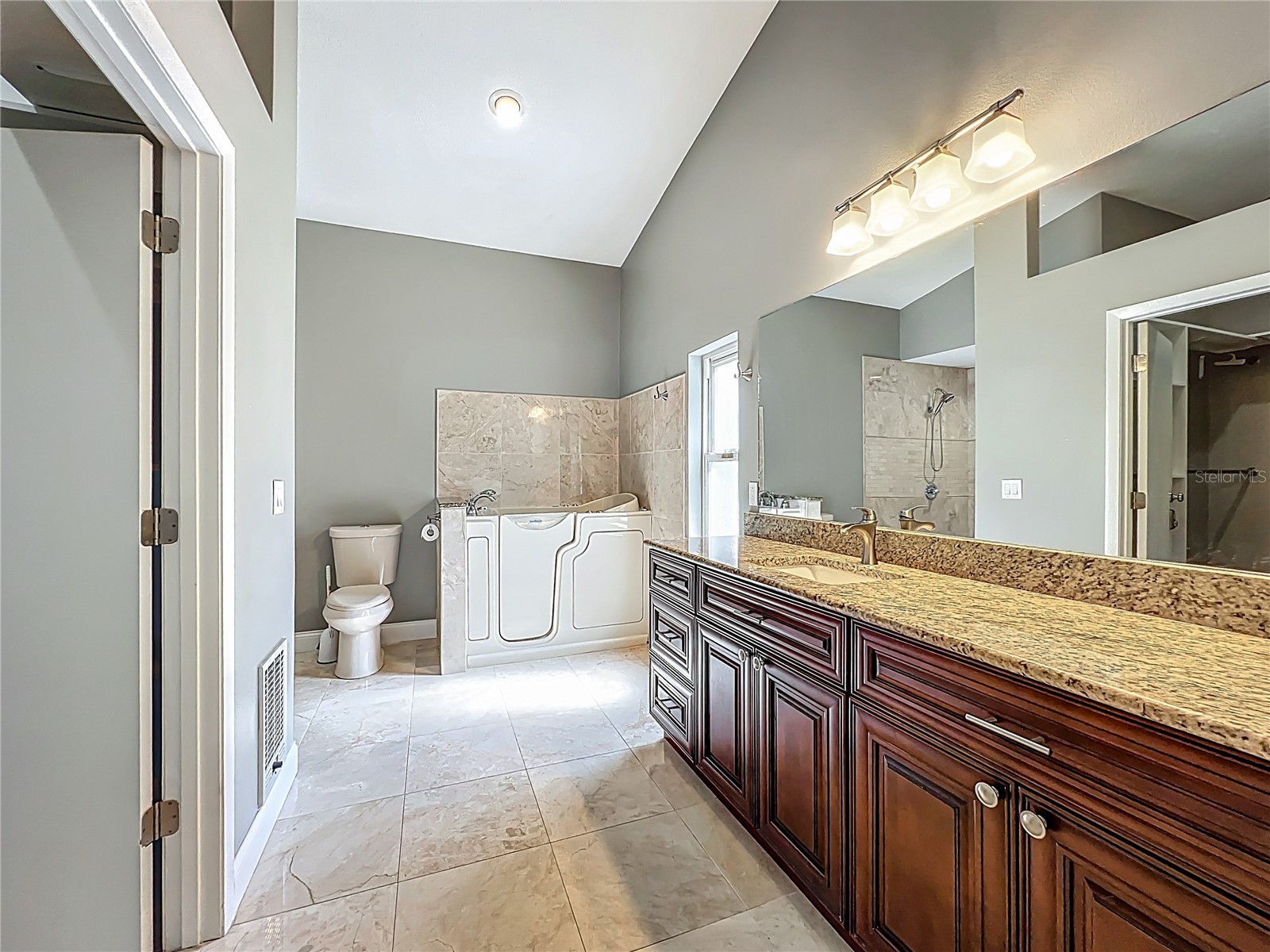 1205 Forest Circle Altamonte Springs FL 32714 O6387487 image30