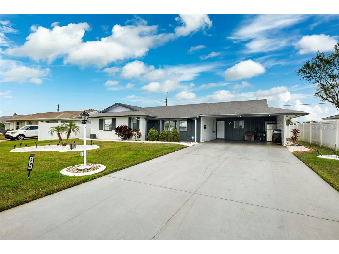 1205 Hacienda Drive Sun City Center FL 33573 TB8431321 image18