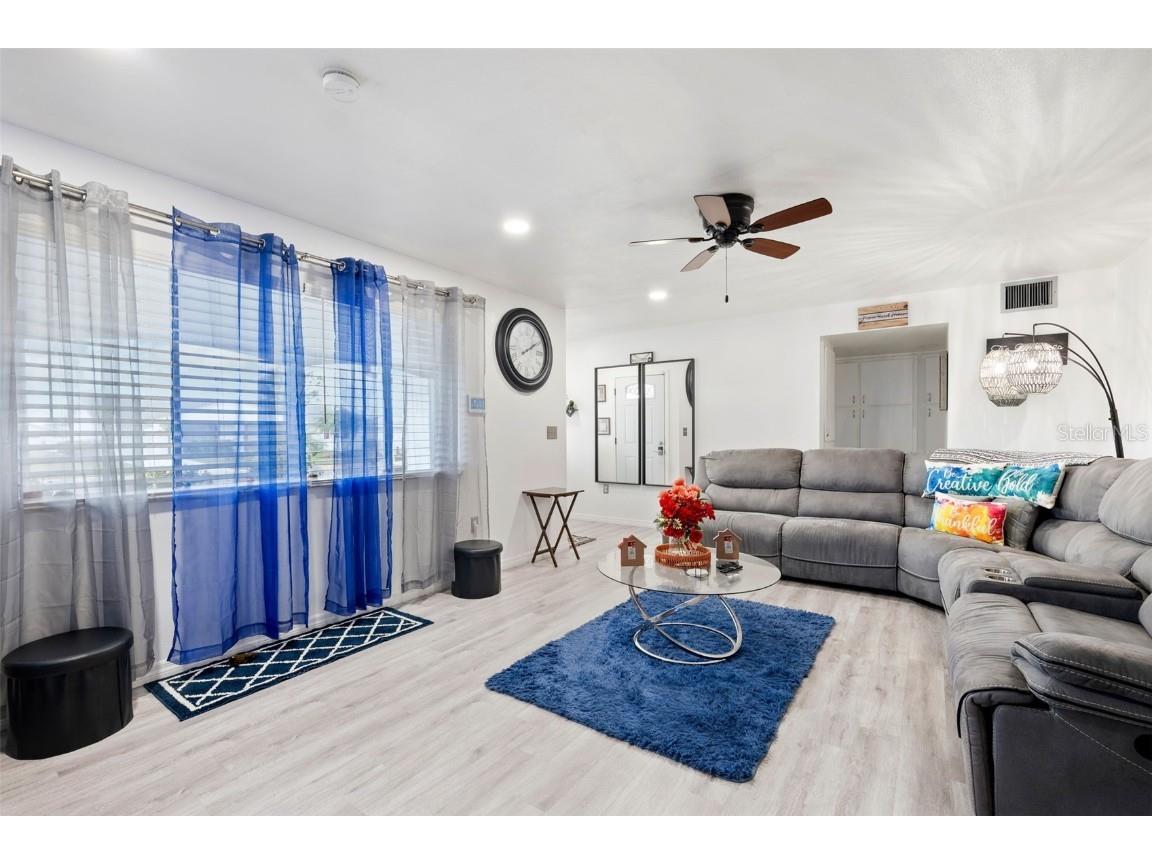 1205 Hacienda Drive Sun City Center FL 33573 TB8431321 image5