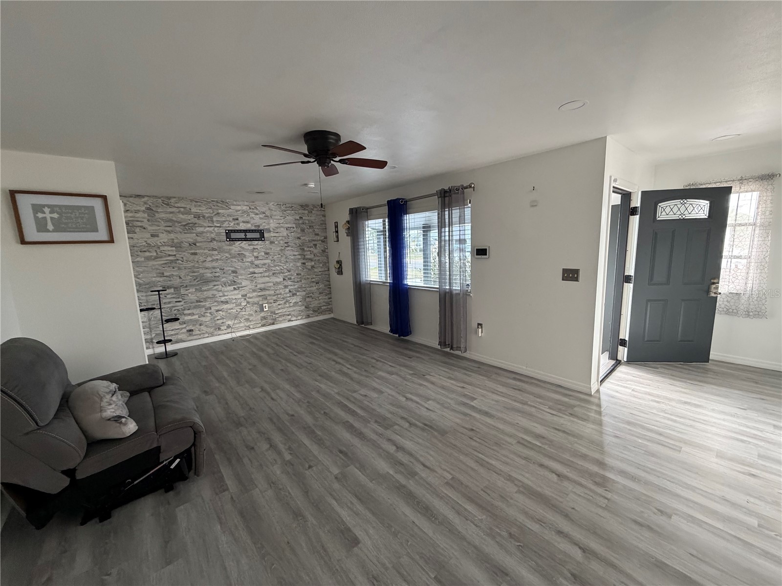 1205 Hacienda Drive Sun City Center FL 33573 TB8483748 image2